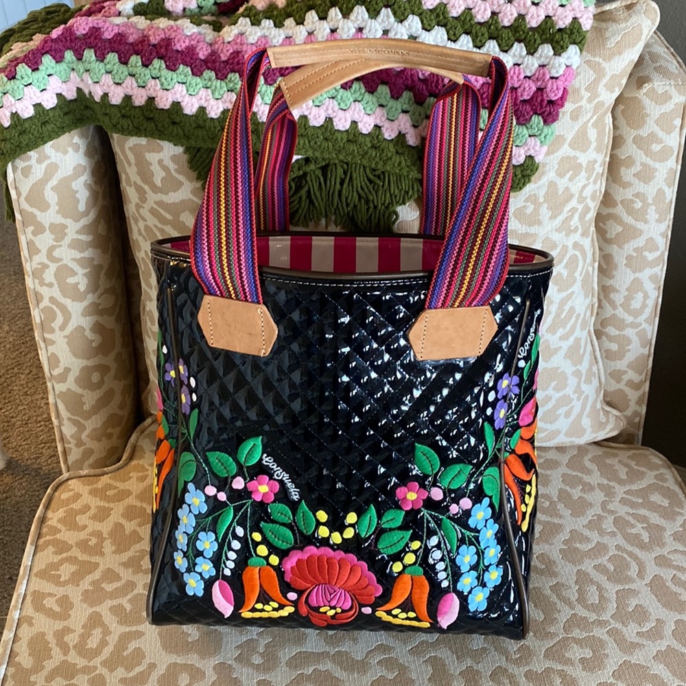 Consuela La Reina embroiderer tote bag